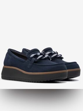 Clarks Navy Suede Platform Loafers with Chain Detail Size 7